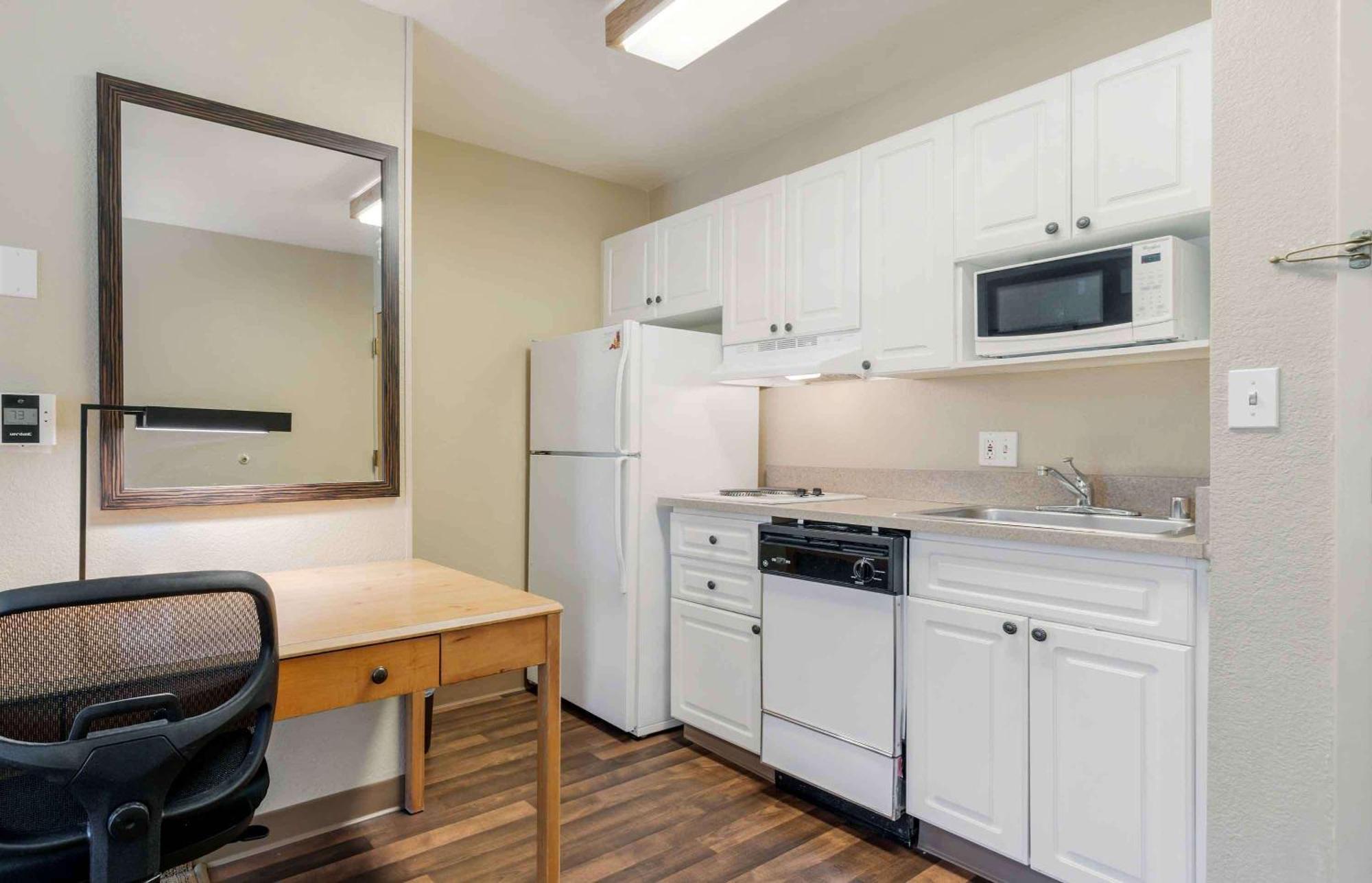 Extended Stay America Select Suites - Atlanta - Marietta - Wildwood Smyrna Exterior photo